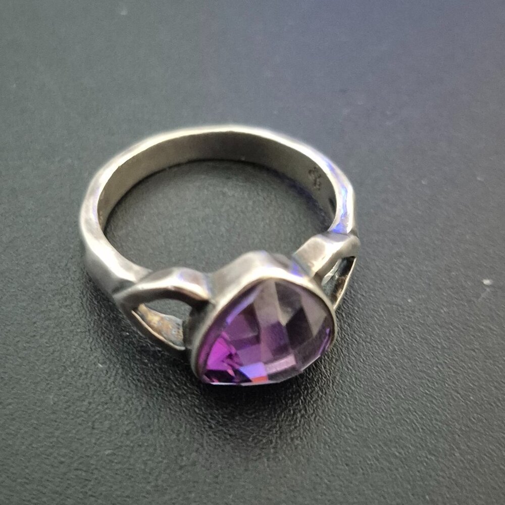 Striking Trillion Amethyst & Sterling Silver  Ring, February Birthstone, Size 8